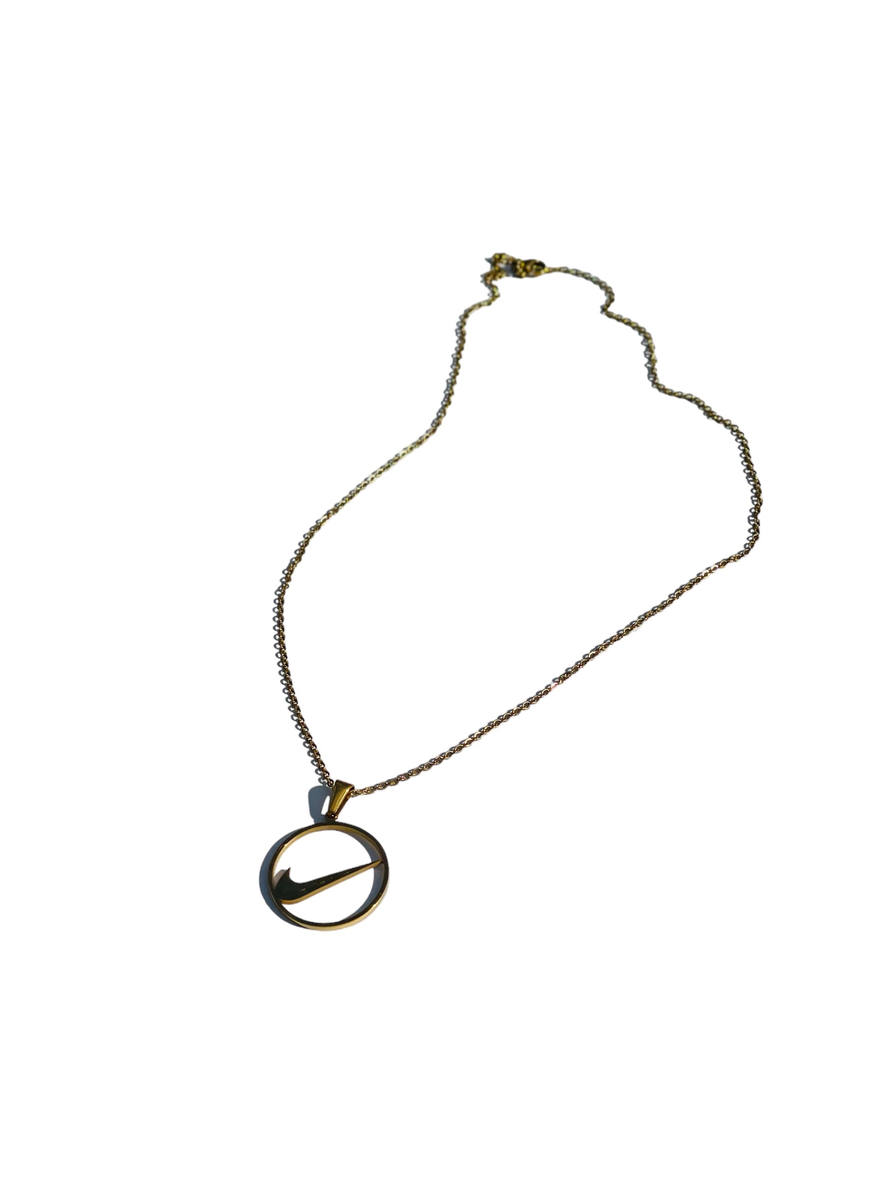 Collier - SWOOSH #02 - PLOMOSTORE - Friperie en ligne