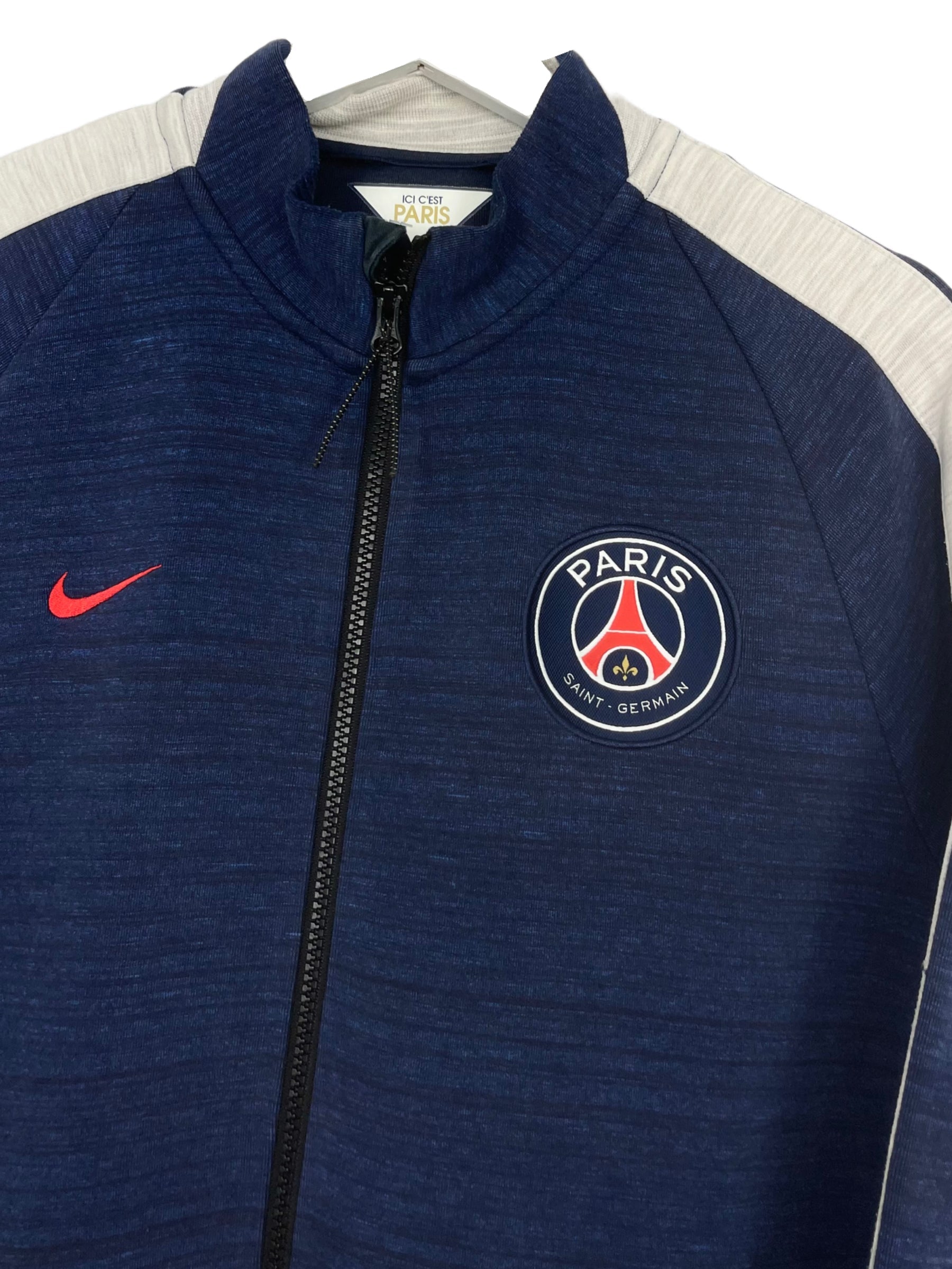 Veste de football - Paris Saint-Germain - M - PLOMOSTORE - Friperie en ligne