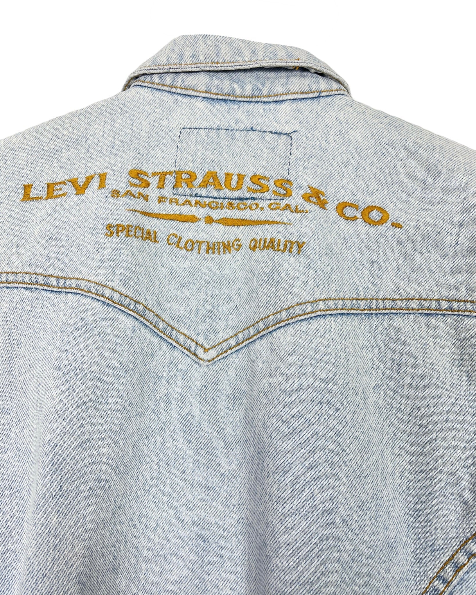 Veste en jean Levi's Veste en jean - XS - PLOMOSTORE